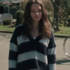 Invasion Olivia-Mai Barrett Blue V-Neck Cropped Sweater