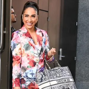 Robin Arzon NYC 2025 Floral Printed Blazer