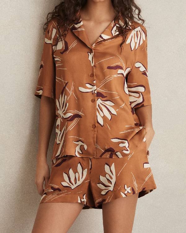 The Neighborhood Tichina Arnold Orange Floral Print Shirt