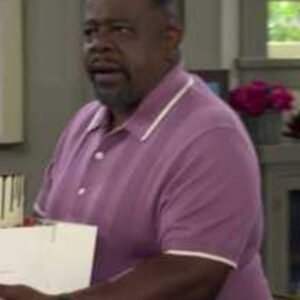 The Neighborhood S08 Cedric The Entertainer Lilac Polo Top