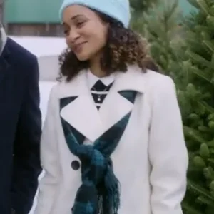 A Christmas Angel Match 2025 Daisy White Trench Coat