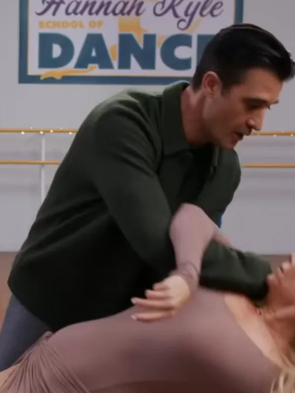 Christmas in the Ballroom 2025 Will Jones Green Jacket - Image 2