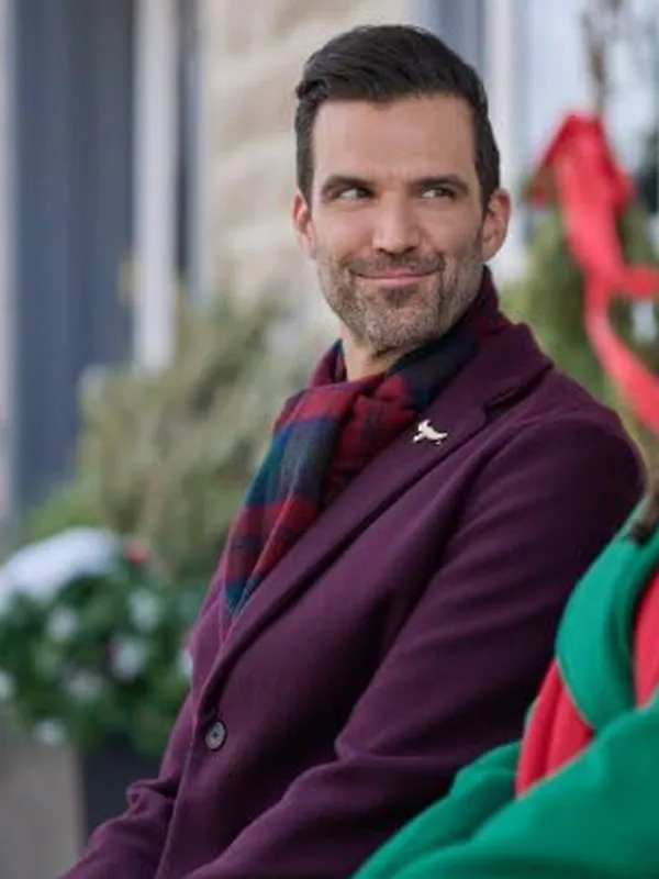 A Christmas Angel Match Michael Purple Wool Coat - Image 3