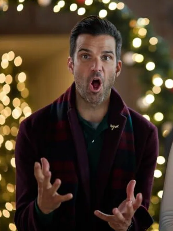 A Christmas Angel Match Michael Purple Wool Coat - Image 4