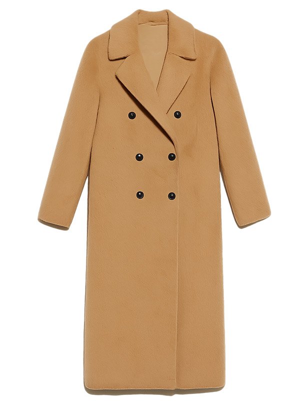 A Merry Little Ex-Mas Alicia Silverstone Brown Teddy Coat - Image 3