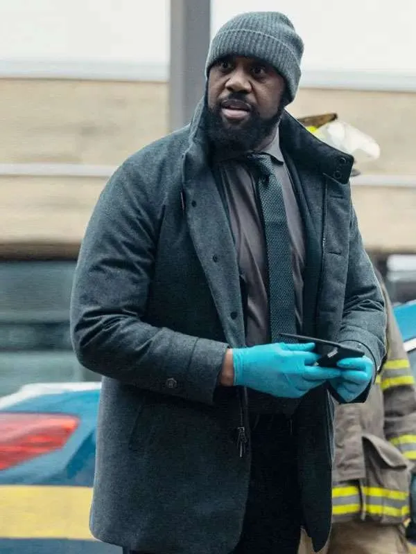 Mayor of Kingstown S04 Derek Webster Grey Jacket