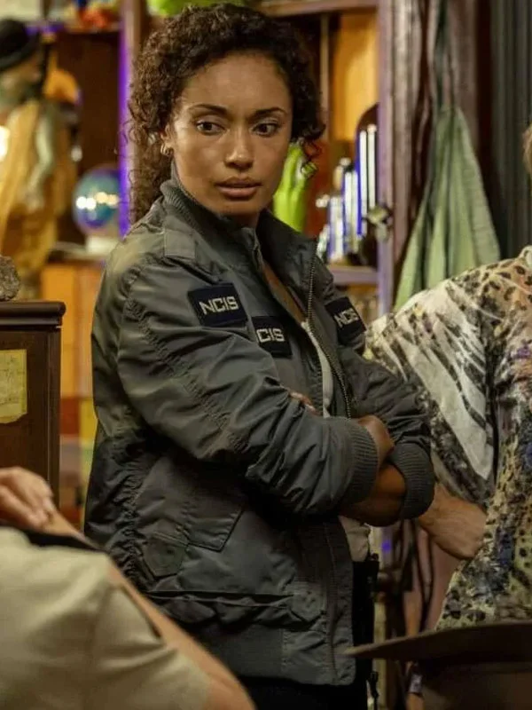 NCIS Sydney S03 Olivia Swann Grey Bomber Jacket - Image 2