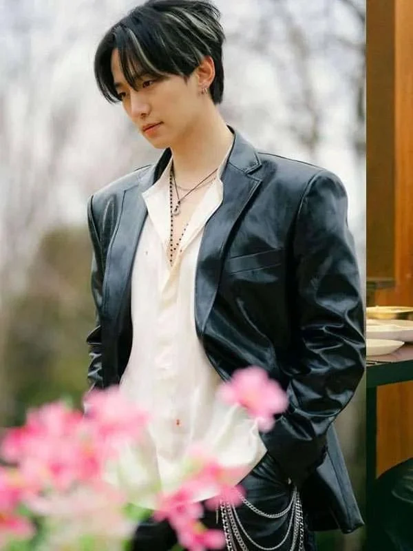 Typhoon Family 2025 Lee Jun-ho Leather Blazer - Image 2