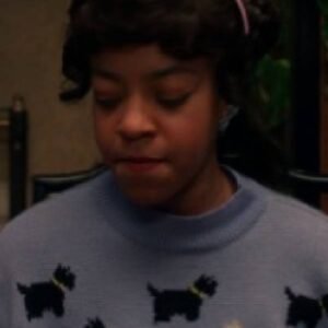 Stranger Things S05 Erica Sinclair Dog Sweater