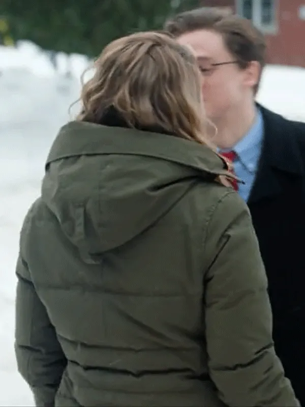 A Merry Little Ex-Mas Kate Holden Green Puffer Jacket - Image 4