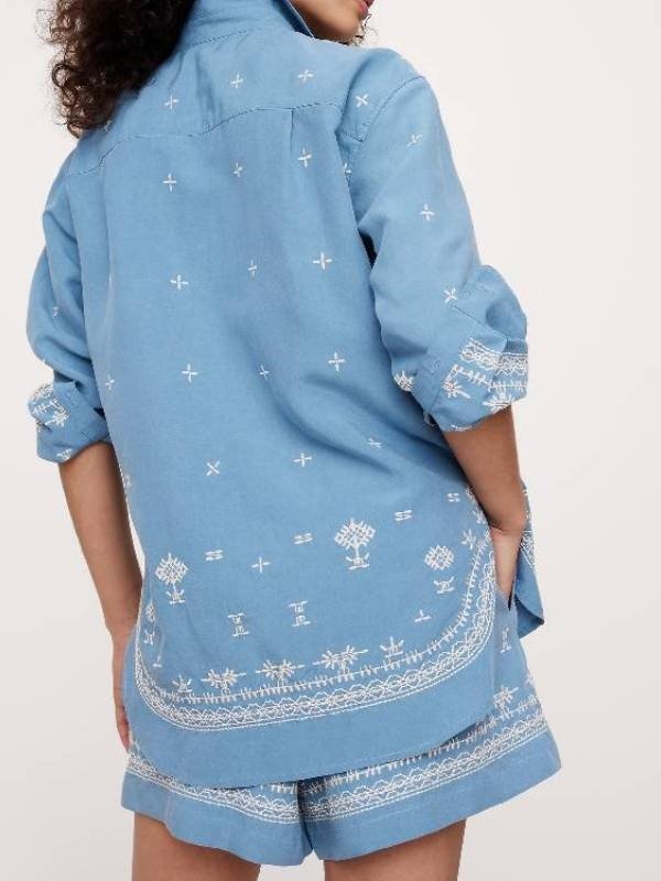 Only Murders in the Building S5 Meryl Streep Blue Embroidered Shirt